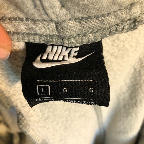 Nike pants - Picture 2 of 3